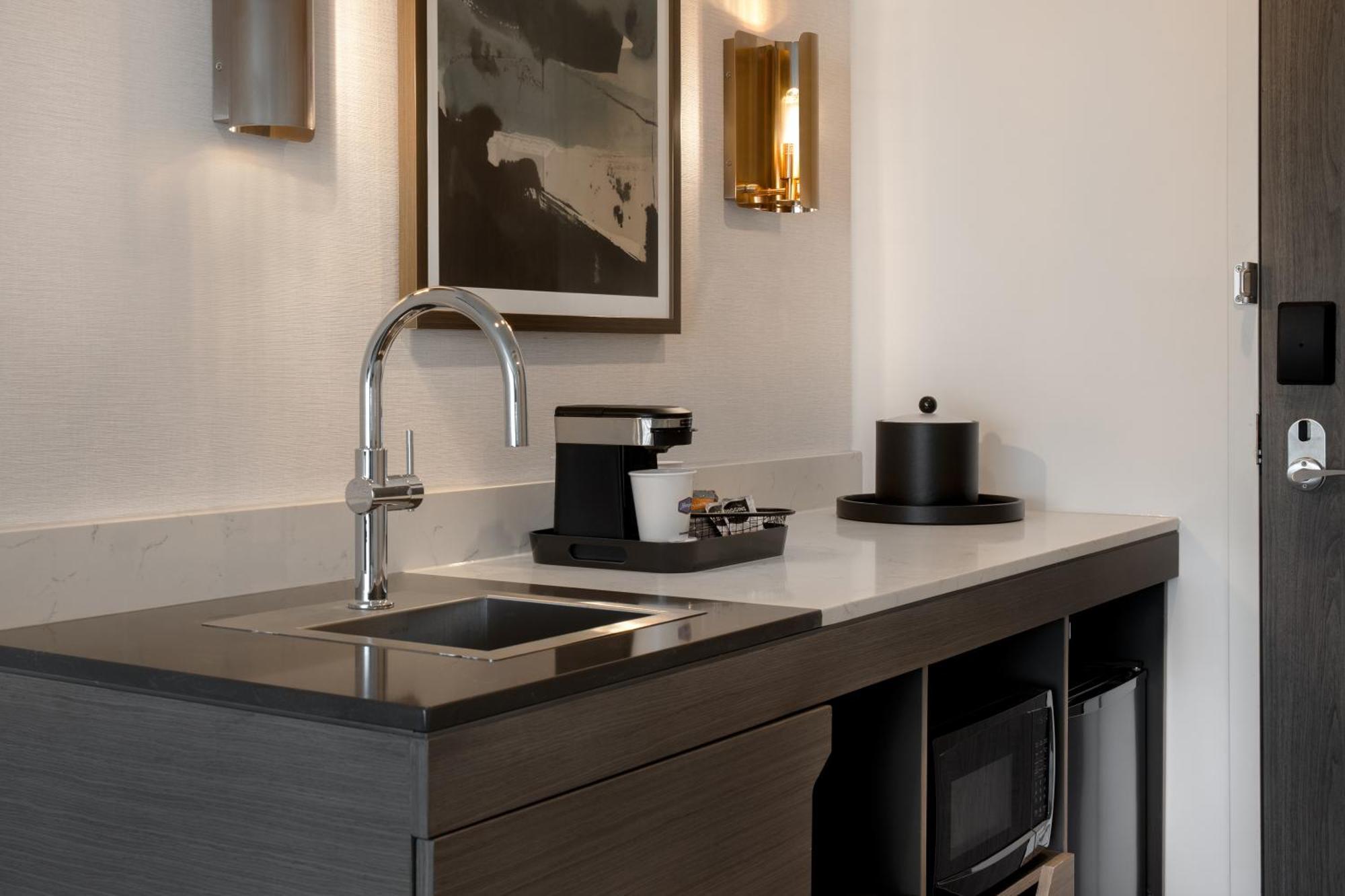 Hampton Inn By Hilton Winnipeg Downtown Zewnętrze zdjęcie